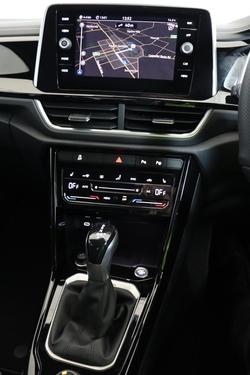 2025 Volkswagen
                T-Roc 140TSI R-Line