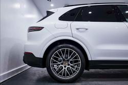 2022 Porsche Cayenne Platinum Edition 9YA MY22 4X4 On Demand White