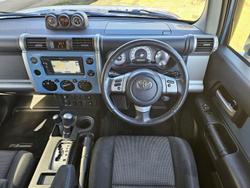 2016 Toyota FJ Cruiser GSJ15R MY14 4X4 Dual Range Retro Blue