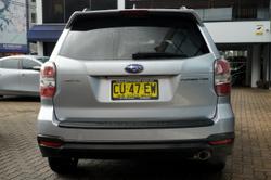 2015 Subaru
Forester 2.0i-L