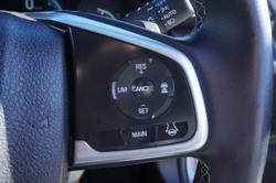 2016 Honda
Civic VTi-LX