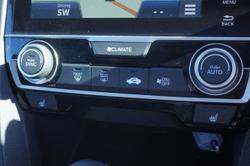 2016 Honda
Civic VTi-LX