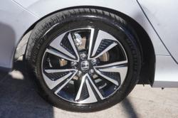 2016 Honda
Civic VTi-LX
