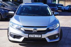2016 Honda
Civic VTi-LX