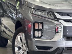 2020 Mitsubishi
ASX ES