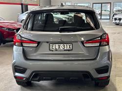2020 Mitsubishi
ASX ES