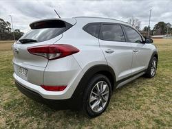 2017 Hyundai
Tucson Active X