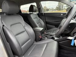 2017 Hyundai
Tucson Active X