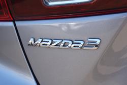 2016 Mazda
3 SP25