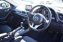 2016 Mazda
3 SP25