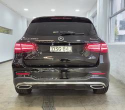 2017 Mercedes-Benz
                GLC-Class GLC350 d