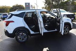 2025 Kia
Seltos S