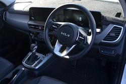2025 Kia
Seltos S