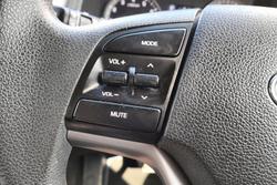 2015 Hyundai
                Tucson Active