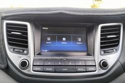 2015 Hyundai
                Tucson Active