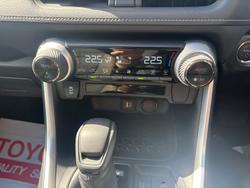 2024 Toyota
RAV4 GX