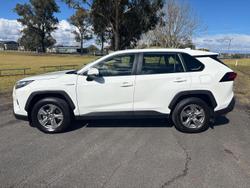 2024 Toyota
RAV4 GX