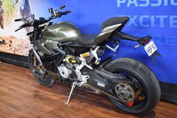 2023 Ducati STREETFIGHTER V2 Green