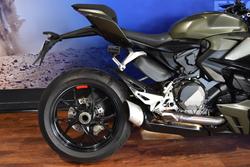 2023 Ducati STREETFIGHTER V2 Green