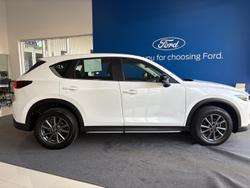2022 Mazda CX-5 Touring Active