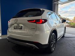 2022 Mazda CX-5 Touring Active