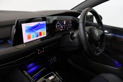 2024 Volkswagen
Golf R