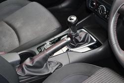 2015 Mazda
3 Maxx