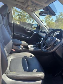 2020 Toyota
RAV4 Cruiser