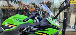 2025 Kawasaki NINJA 500 SE (LAMS) GREEN