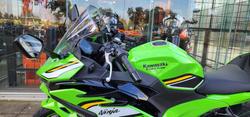2025 Kawasaki NINJA 500 SE (LAMS) GREEN