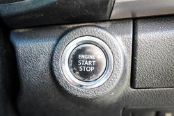 2018 Toyota
Hilux SR5