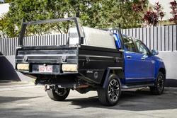 2018 Toyota
Hilux SR5
