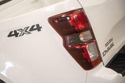 2025 Isuzu
D-MAX LS-M