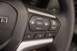 2025 Isuzu
D-MAX LS-M