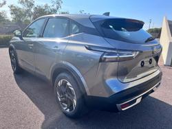 2025 Nissan QASHQAI ST-L