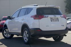 2015 Toyota
RAV4 GX