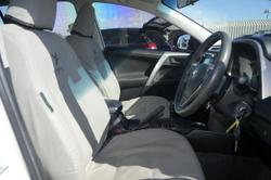 2015 Toyota
RAV4 GX