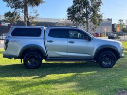 2022 Isuzu
                D-MAX X-TERRAIN