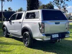 2022 Isuzu
                D-MAX X-TERRAIN