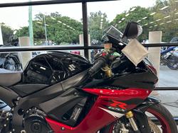 2018 Suzuki GSX-R750 BLACK