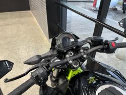 2023 Kawasaki Z400 BLACK