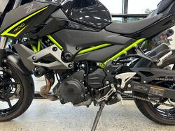 2023 Kawasaki Z400 BLACK