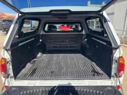 2014 Mitsubishi Triton GLX MN MY15 4X4 Dual Range White