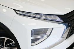 2024 Mitsubishi
Eclipse Cross ES