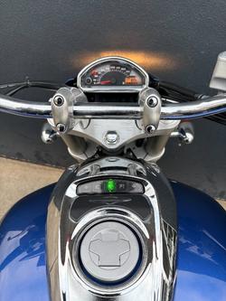 2010 Suzuki VZ800 (BOULEVARD M50) BLUE