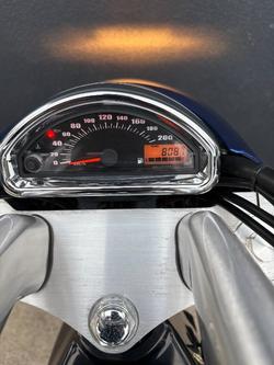 2010 Suzuki VZ800 (BOULEVARD M50) BLUE