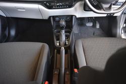 2025 Suzuki Swift Hybrid Plus