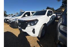 2023 Nissan
Navara SL