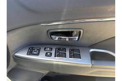 2018 Mitsubishi
ASX LS