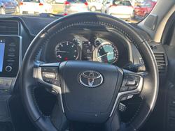 2022 Toyota
Landcruiser Prado GXL